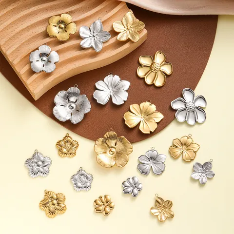 Stainless Steel Flower Pendant For DIY Jewelry Making Gold Silver Plated Floral Clover Charms For Necklace Bracelet Pendants Waterproof Hypoallergenic Accessories