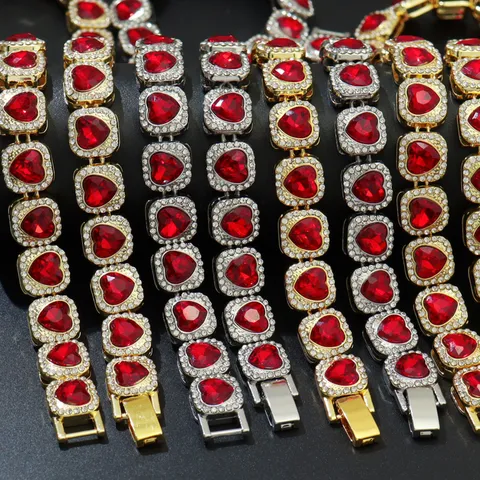 Hip Hop Herz Vereiste Panzerkette Halskette Strass Eingelegte Legierung Herzform Choker Halskette Für Unisex Party Schmuck