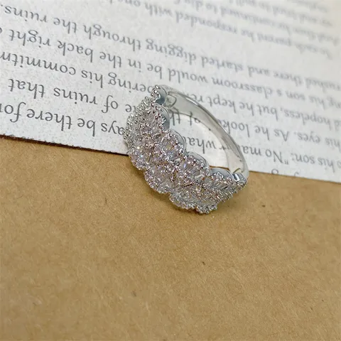 Italian Style Micro Pave Zirconia Full Diamond Ring For Women Brass White Gold Plated Heavy Duty Light Luxury Sparkly Jewelry Ring