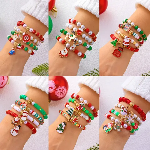 Set di Braccialetti di Perle in Argilla Polimerica di Babbo Natale di Natale Per Donne Ragazze Braccialetto con Ciondolo in Smalto Gioielli Festivi