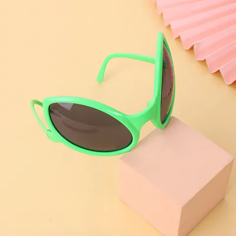 Funny Alien Eye Sunglasses Pop Art Halloween Luminous Full Frame Eyewear Green Decorative Party Glasses For Men Women Carnival Costume Props