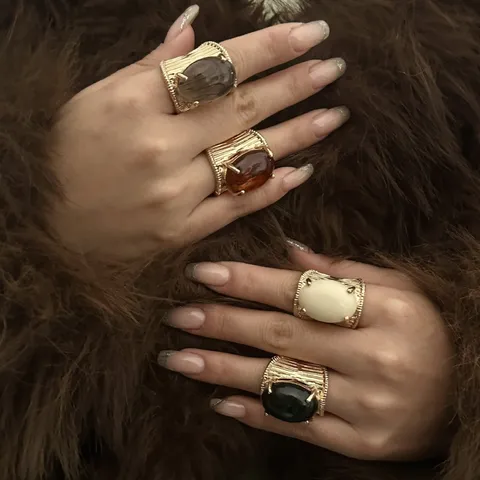Hip Hop Vintage Alloy Resin Ring For Women Irregular Geometric Chunky Gold Plated Texture Statement Ring Fashion Finger Jewelry
