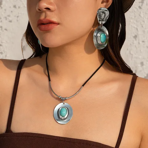 Ethnic Retro Cowboy Hat Pendant Necklace Earrings Set Vintage Alloy Turquoise Metal Curved Tube Velvet Cord Jewelry For Women