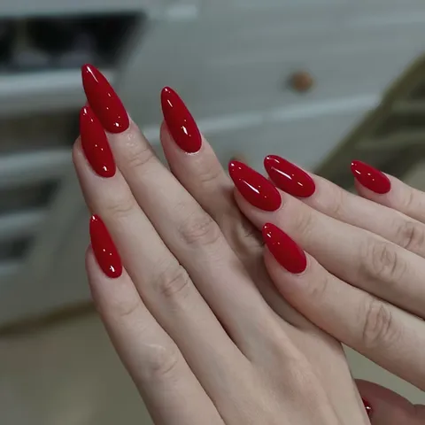 Minimalist Glossy Red Almond Shape Press On Nails Medium Long Removable Artificial False Nails For Women Daily Fashion Jewelry