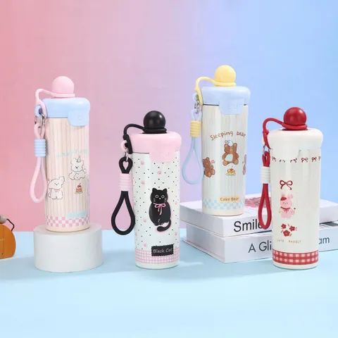 600ml Cartoon 316 Edelstahl Isolierbecher Mit Schwimmendem Kugeldeckel Schlüsselband Strohhalm Tragbare Vakuumflasche Für Kinder Schule Geschenk