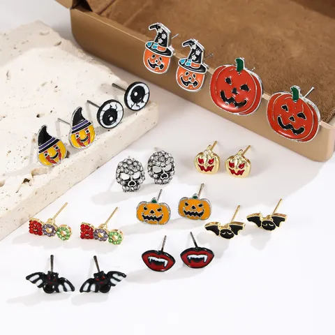Halloween Grappige Oorknopjes Set Pompoen Geest Spin Schedel Vleermuis Emaille Strass Legering Oorbellen Voor Dames Festival Feest Sieraden