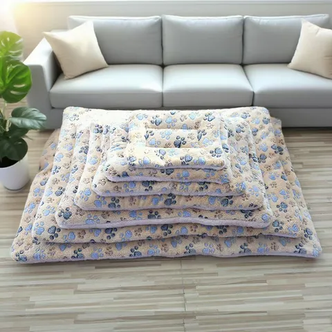 Thickened Plush Pet Mat Warm Dog Bed Cat Sleeping Mat Soft Winter Pet Supplies For Small Medium Dogs Cats