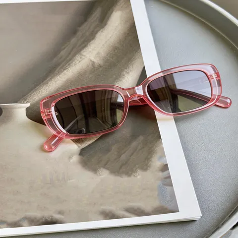 Vintage Rectangular Sunglasses For Men And Women Fashion Retro Square Frame UV400 Gradient Lens Shades Trendy Unisex Eyewear