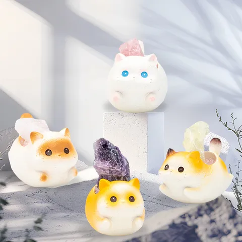 Cartoon Cat Resin Crystal Ornament Cute Animal Healing Figurine For Car Dashboard Computer Desk Home Office Decoration Desktop Gift