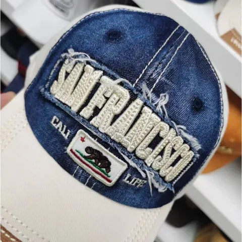 SAN FRANCISCO Cali Life Geborduurde Honkbalpet Gewassen Katoen Distressed Kleurblok Zonnehoed Retro Casual Outdoor Sportpet