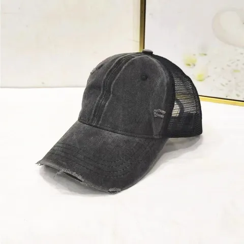 Distressed Gewaschene Baumwolle Baseballkappe Vintage Atmungsaktive Mesh Trucker Hat Mit Zerrissenen Löchern Sonnenschutz Kappe
