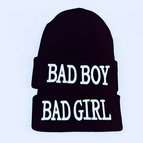 Bonnet en Tricot Brodé 3D Hip Hop Acrylique Slouchy Cap Streetwear Couples Hiver Chaud Froid Couvre-Chef Bad Girl Boy Style