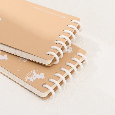 Carnet à Anneaux de Poche Couverture Papier Kraft Journal Ligné Design Forêt de Brume Journal Portable Pour École Bureau Écriture