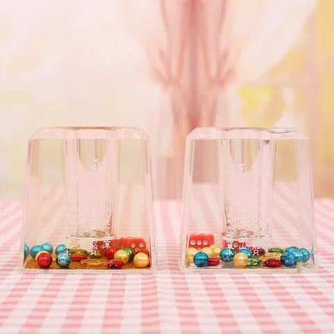 Creative Liquid Motion Square Pen Holder With Dice Gold Glitter Coins Acrylic Desktop Stationery Organizer Decor Gift