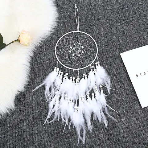 Attrape-Rêves Artisanal de Style Indien Anneau en Fer Plume Ornement Suspendu pour Décoration Murale de Chambre à Coucher Cadeau Créatif