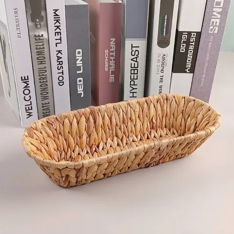Handwoven Water Hyacinth Storage Basket Oval Natural Woven Bread Fruit Basket For Kitchen Cutlery Organizer Home Decor Tray