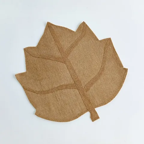Maple Leaf Paper Woven Placemat Modern Minimalist Table Mat Heat Insulation Pad Home Decor Tabletop Decoration