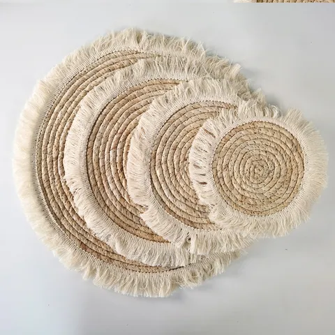 Natural Corn Husk Woven Placemat Round Heat Insulation Table Mat With Tassel Border Kitchen Dining Table Decoration