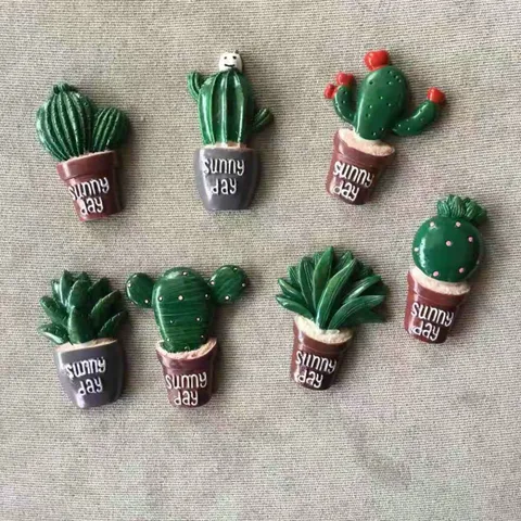 Mini Plante en Pot de Cactus en Résine Figurine de Succulente Résine Synthétique DIY Artisanat Matériau de Coque de Téléphone Décoration Intérieure