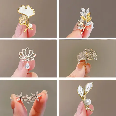 Alloy Rhinestone Flower Brooch Pin For Women Elegant Leaf Pattern Anti-exposure Safety Pin High-grade Artificial Pearl Clothing Accessories