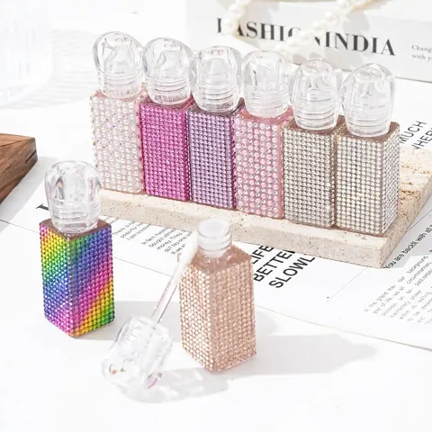 Luxus Strass Künstliche Perle Nachfüllbare Lipgloss Flasche Tragbare Leere Lippenstift Tube Kosmetikbehälter Für Reisen Damen