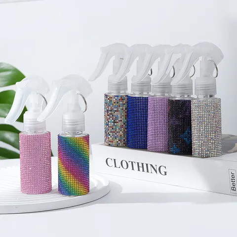 Tragbare Strass PET Sprühflasche 60ml Nachfüllbar Feinzerstäuber Sprühbehälter Für Friseur Gartenarbeit Reise Bling Make-up Flasche