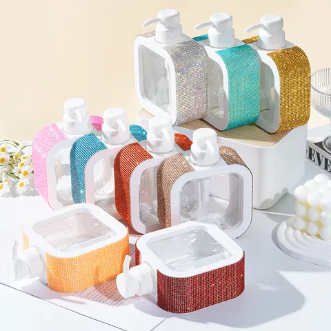 Luxury Rhinestone Studded Refillable Pump Bottle Square Transparent Window Lotion Shampoo Dispenser Portable Travel Bottle For Bathroom Home Decor