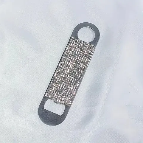 Luxurious Rhinestone Stainless Steel Beer Bottle Opener Portable Flat Soda Drink Bottle Opener With Inlaid Sparkling Rhinestones