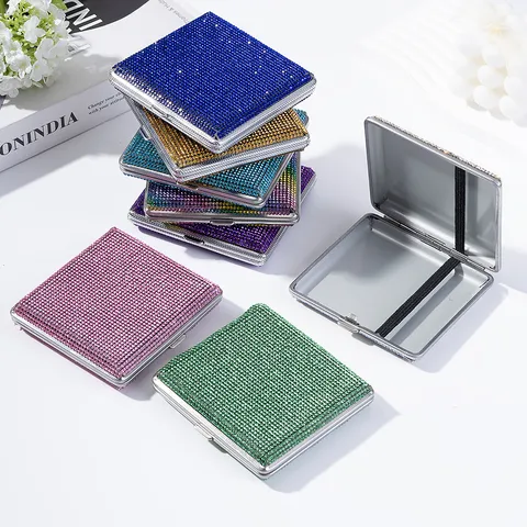 Pillera de Metal con Estrás de Lujo Caja de Fumador Portátil a Prueba de Viento para Mujer Soporte Decorativo con Estrás