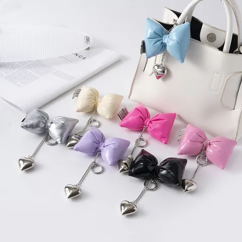 Niche Design Leather Bow Heart Keychain Ins Style Sweet Cool Bag Charm For Women PU Leather Puffy Bow Pendant Keyring Gift