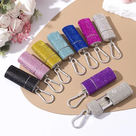 Strass Tragbarer Aschenbecher Schlüsselanhänger Metall Mini Aschenbecher Mit Haken Glänzender Bling Aufbewahrungsbox Für Reisen Auto Geschenk