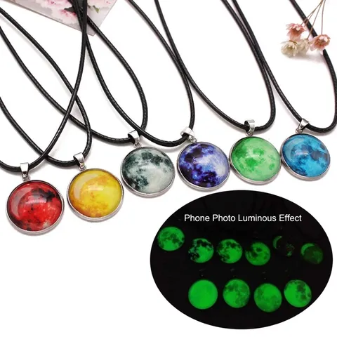 Collana con Pendente Universo Spazio Galassia Luminosa Cordino Cerato in Acciaio Inossidabile Luna Cielo Stellato Gioiello