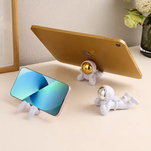 Creatieve Astronaut Telefoonstandaard Hars Bureau Ornament Ruimtevaarder Thuis Decor