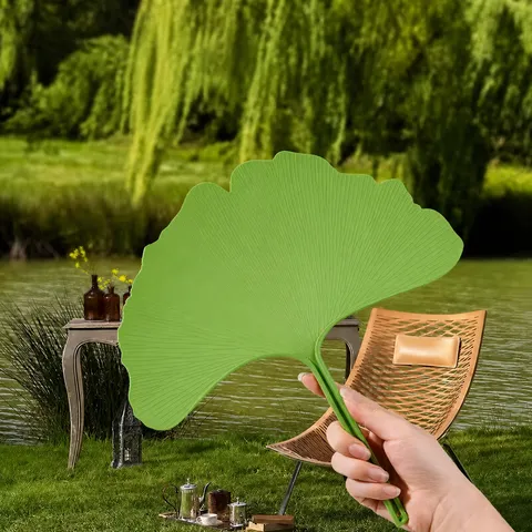 Ginkgo Blatt Handfächer PP Kunststoff Sommer Kühlungsfächer Tragbar Süß Blätterförmig Handfächer Für Outdoor Täglichen Gebrauch
