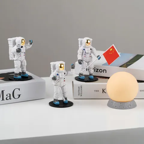 Creatief Astronaut Auto Dashboard Ornament Ruimte Man Beeldje Hars Auto Interieur Decoratie