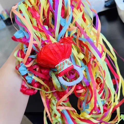 Hand Thrown Ribbon Confetti Streamer Party Popper Colorful Paper Fireworks for Wedding Birthday Party Celebration