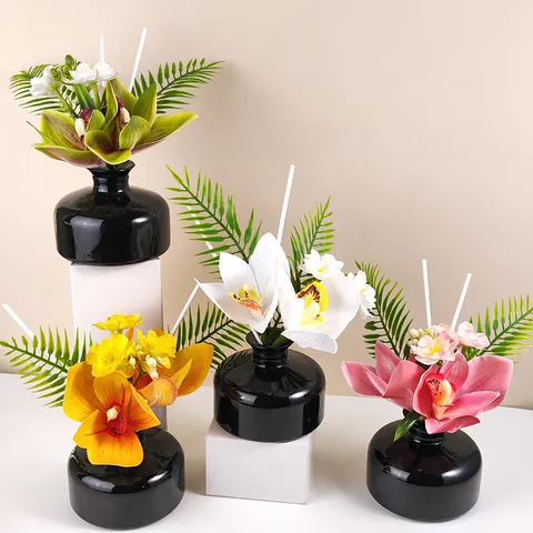 Black Bottle Floral Aromatherapy Diffuser With Artificial Flowers Essential Oil Home Office Air Freshener