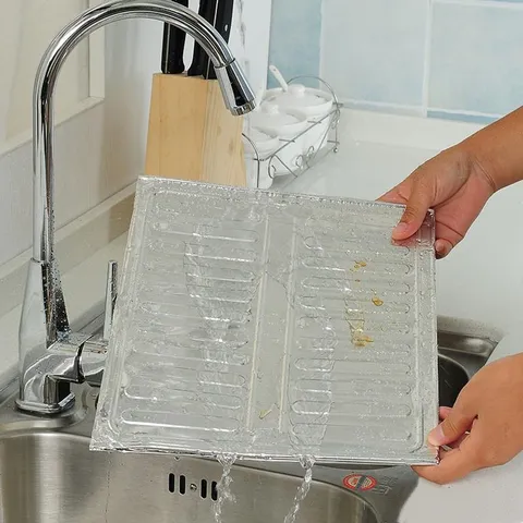 Aluminum Foil Gas Stove Splash Guard Foldable Kitchen Heat Insulation Baffle Oil Proof Cooking Board Home Kitchen Tool