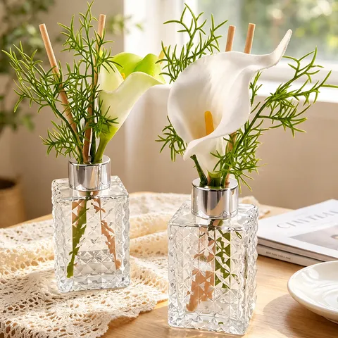 Diffuseur d'Arôme Ensemble Bouteille en Verre Fleur de Calla Artificielle Bâtonnets pour Maison Salon Chambre Désodorisant