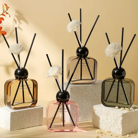 Decorative Colorful Flat Glass Bottle Reed Diffuser Long Lasting Home Fragrance Air Freshener With Rattan Sticks
