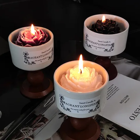 Candela Profumata alla Camelia Vintage Tazza di Ceramica Con Base in Legno Candela per Aromaterapia a Lunga Durata Regalo per la Decorazione della Casa
