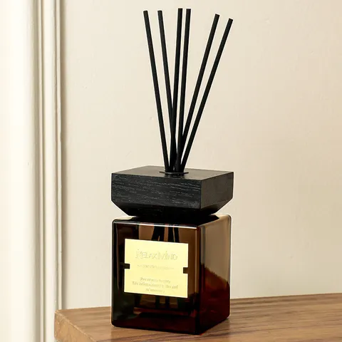 Square Glass Bottle Aromatherapy Diffuser For Home Hotel Long Lasting Fragrance Reed Diffuser Air Freshener