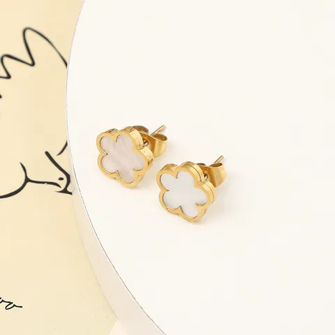 Minimalist Edelstahl Muschel Blume Schmuckset Vakuum Überzogen Blume Ohrstecker Halskette Armband Für Damen Schmuck