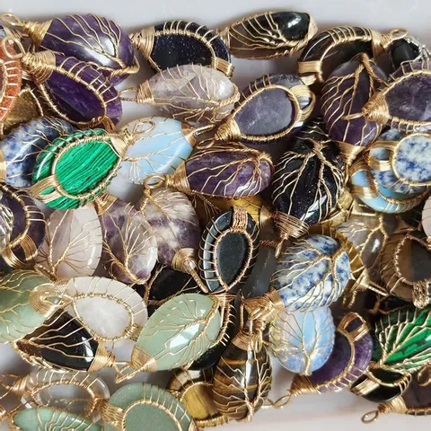 Natürlicher Kristallstein Und Glas Anhänger Handgemachte Drahtgewickelte Sechseckige Säule Herz Stern Parfümflasche Schmuck Geschenk Für Damen