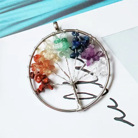 Collier Pendentif Arbre de Vie en Cristal Naturel Fait Main Arbre à Souhaits Bijou de Pierre de Guérison pour Femmes