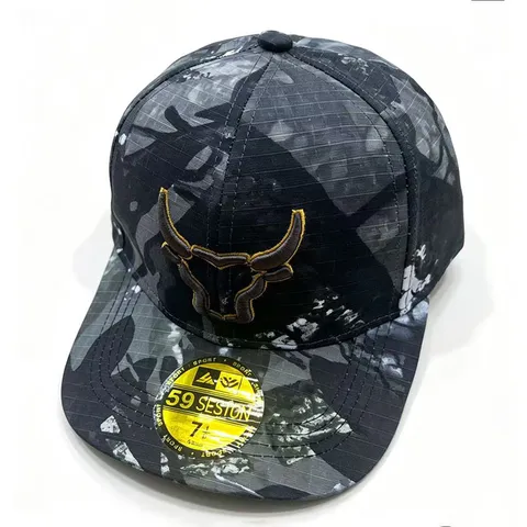 Casquette de Baseball Camouflage Taureau Brodé en Coton Bord Plat Réglable Chapeau Hip Hop pour Hommes et Femmes Rue Décontractée
