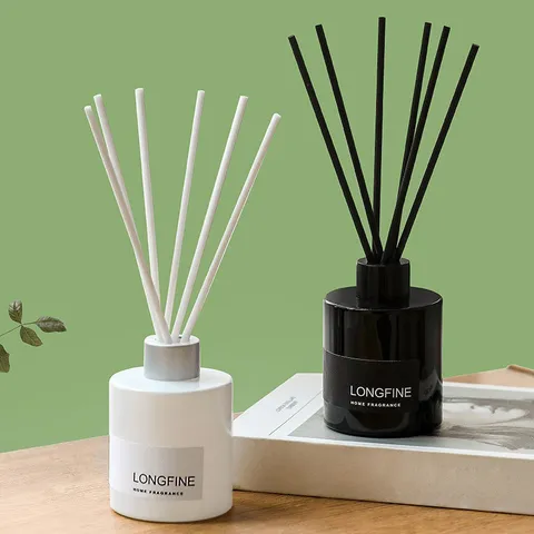 Μινιμαλιστικό Diffuser Αρωματικός Χώρου Μαύρο και Λευκό Mπουκάλι Αιθέριο Έλαιο για το Σπίτι