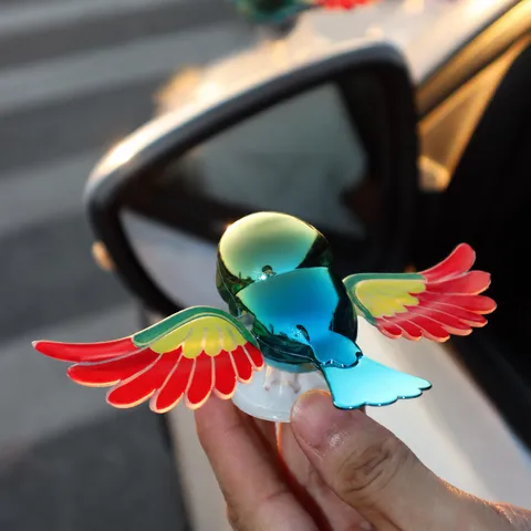 Ornement De Voiture Petit Oiseau Simulation Mignon Créatif Décoration De Casque En Métal Électroplaqué