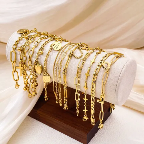 Edelstahl Gelaagtes Armband Set PVD 18K Vergoldet Herz Stern Kreuz Smiley Anhänger Mode Damen Schmuck