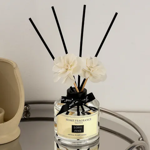 Nordischer Stil Heim Duftstäbchen Set 120ml Glasflasche Mit Schwarzen Rattan Stäbchen Und Sola Blume Für Schlafzimmer Hotel Lufterfrischer